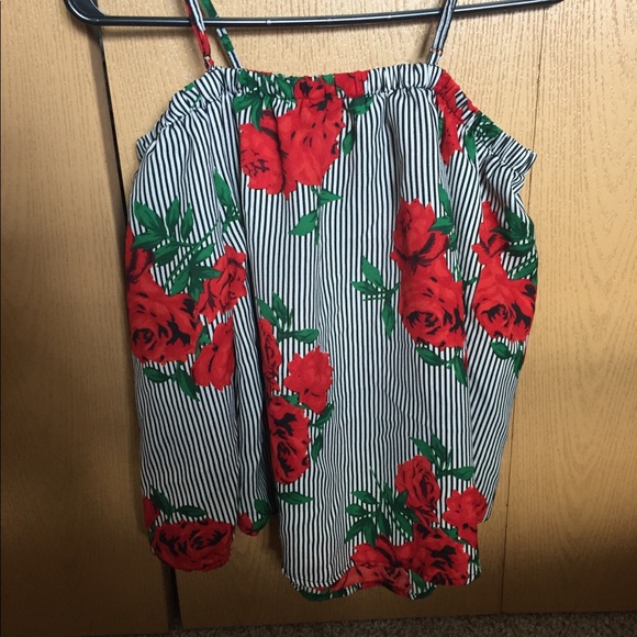 Reposh. Super cute off the shoulder shirt. - Picture 3 of 3